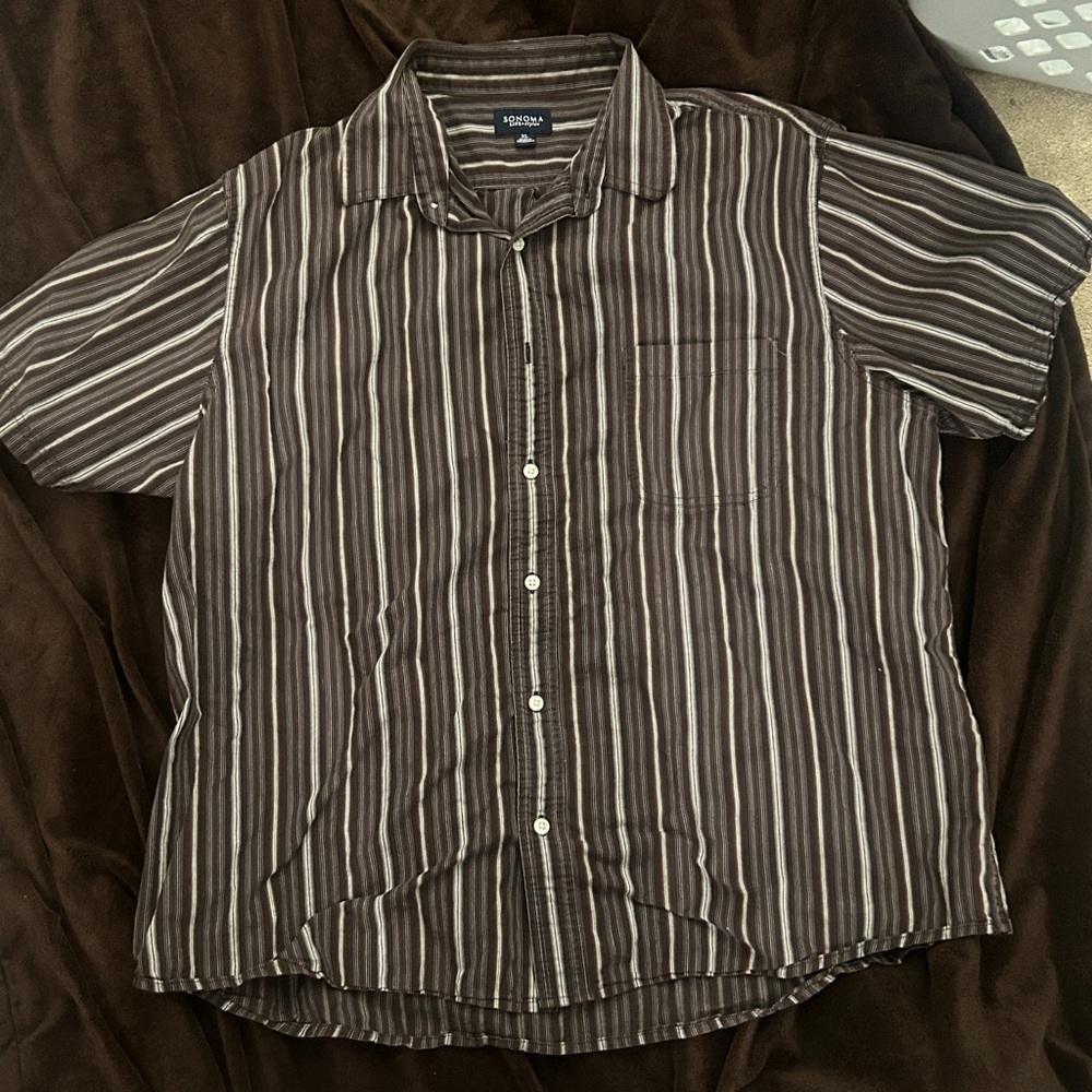 Men’s XL Sonoma short sleeve button-up